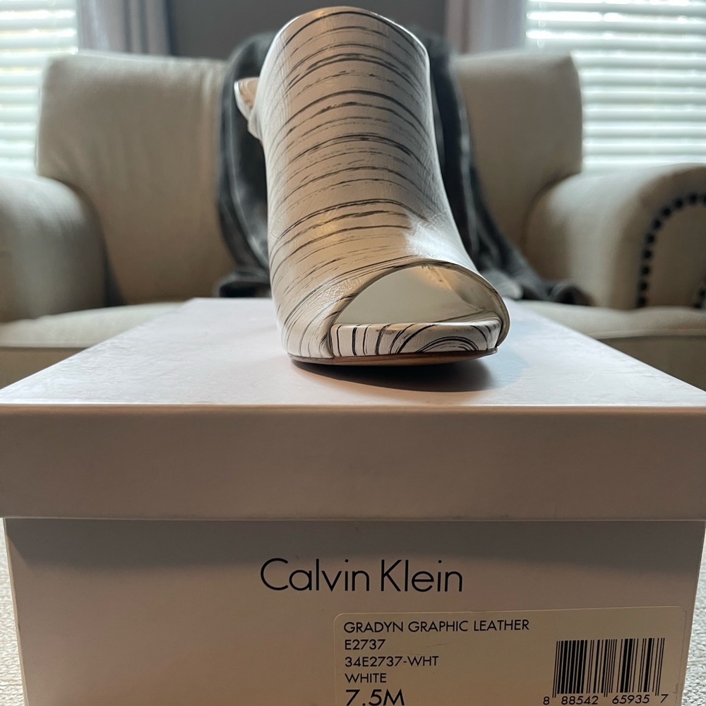 Calvin Klein Stiletto slides